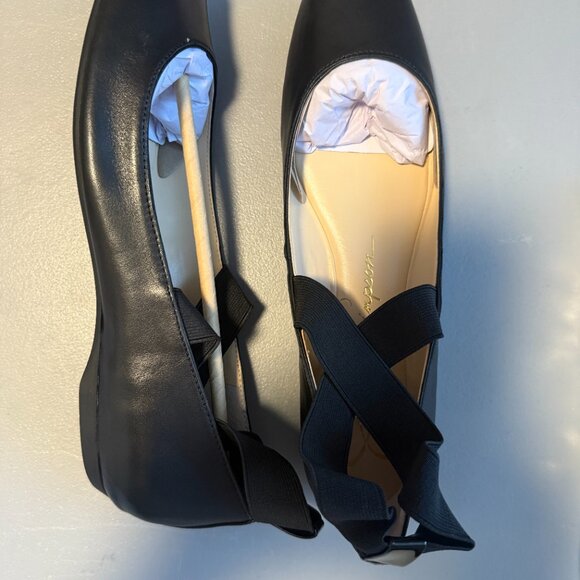 Dress shoe - Picture 2 of 2